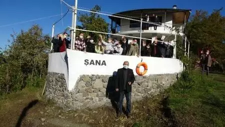 'Karadeniz taka'sı gibi kütüphane 'Karadeniz taka'sı gibi kütüphane