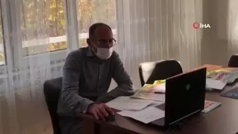 Virüs 22 yıllık öğretmenin eğitim aşkını engelleyemedi Virüs 22 yıllık öğretmenin eğitim aşkını engelleyemedi