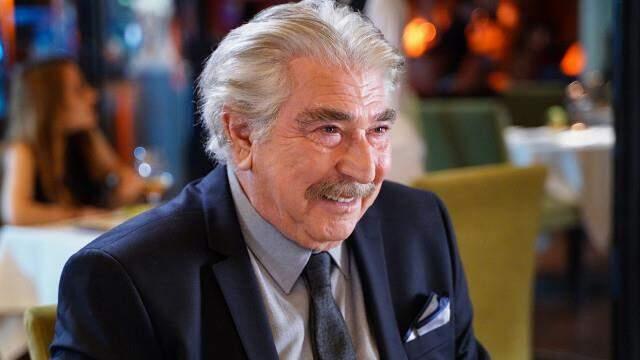 Yasak Elma'ya damga vuran sahne! Yıldız ve Çağatay aşk yaşamaya başladı Yasak Elma'ya damga vuran sahne! Yıldız ve Çağatay aşk yaşamaya başladı