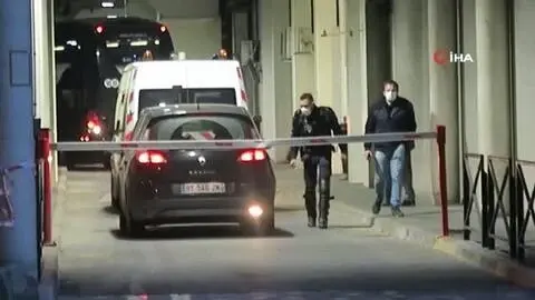 Başakşehir kafilesinin otelden çıkış görüntüleri Başakşehir kafilesinin otelden çıkış görüntüleri
