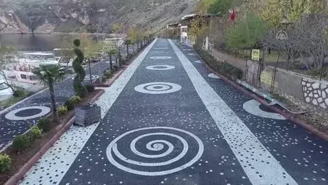 DİYARBAKIR - Eğil'de baraj kıyısı yeniden düzenlendi DİYARBAKIR - Eğil'de baraj kıyısı yeniden düzenlendi