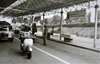 Efsane motosikletçi son yolculuğuna uğurlandı Efsane motosikletçi son yolculuğuna uğurlandı