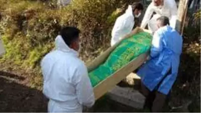 Efsane motosikletçi son yolculuğuna uğurlandı Efsane motosikletçi son yolculuğuna uğurlandı