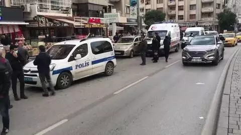 Son Dakika | İzmir'de bir kişi eski eşini tabancayla öldürdü Son Dakika | İzmir'de bir kişi eski eşini tabancayla öldürdü