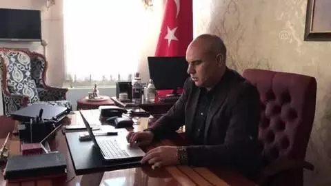 Kağıthane Kaymakamı Mustafa Koç, AA yılın foto oylamasına katıldı Kağıthane Kaymakamı Mustafa Koç, AA yılın foto oylamasına katıldı