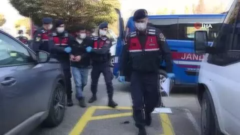 Konya'da 4 ayrı suçtan aranan zanlı yakalandı Konya'da 4 ayrı suçtan aranan zanlı yakalandı