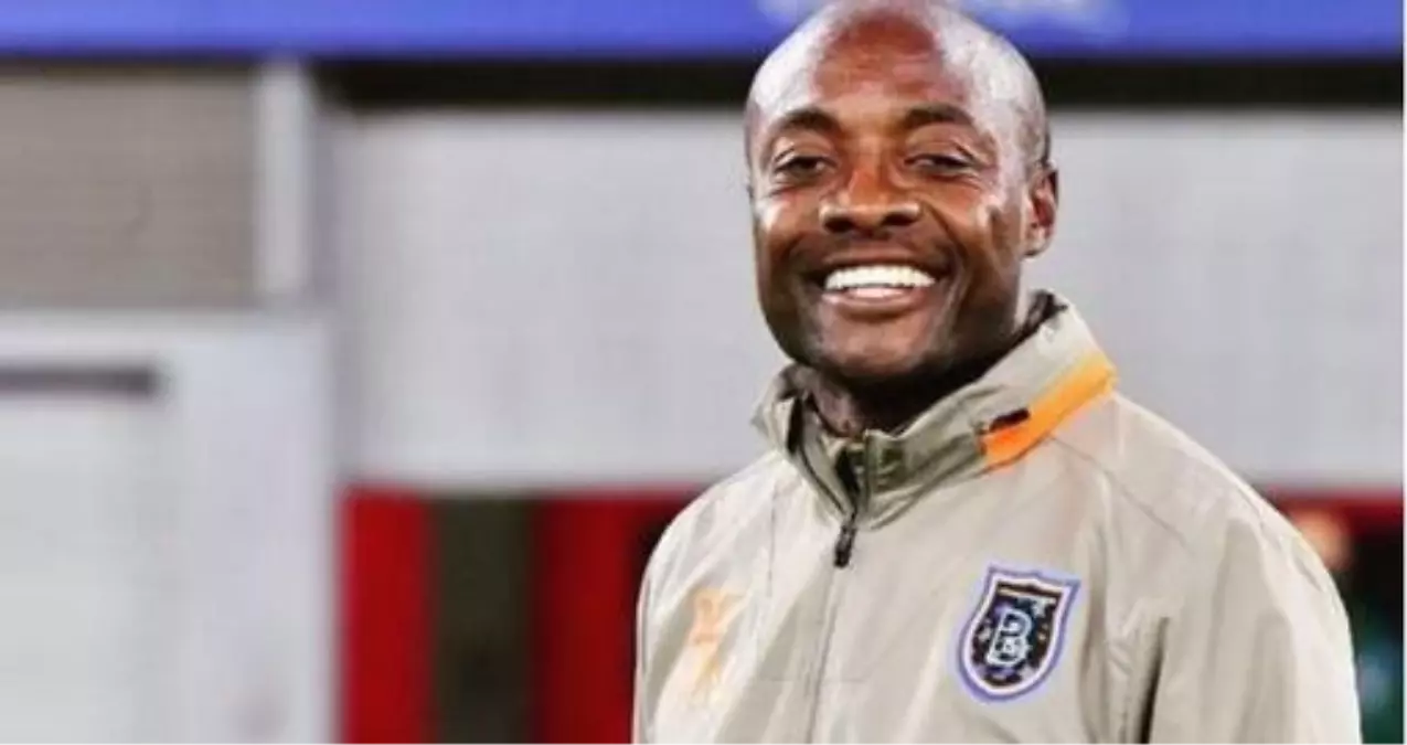 Pierre Webo kimdir? Nerelidir? Kaç yaşında? Futbol kariyeri nedir? Başarıları nedir?