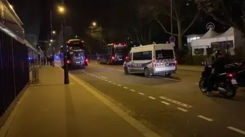PSG - Medipol Başakşehir maçı kaldığı yerden devam edecek PSG - Medipol Başakşehir maçı kaldığı yerden devam edecek