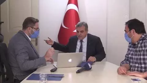 ŞANLIURFA - Şanlıurfa Belediye Başkanı Beyazgül AA'nın 'Yılın Fotoğrafları' oylamasına katıldı ŞANLIURFA - Şanlıurfa Belediye Başkanı Beyazgül AA'nın 'Yılın Fotoğrafları' oylamasına katıldı