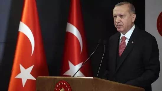 Son Dakika! Cumhurbaşkanı Erdoğan'dan Başakşehir'e destek: Webo'ya karşı sarf edilen ırkçı sözleri şiddetle kınıyorum Son Dakika! Cumhurbaşkanı Erdoğan'dan Başakşehir'e destek: Webo'ya karşı sarf edilen ırkçı sözleri şiddetle kınıyorum