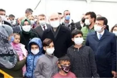 Süleyman Soylu, İzmir'de konteyner kenti ziyaret etti Süleyman Soylu, İzmir'de konteyner kenti ziyaret etti
