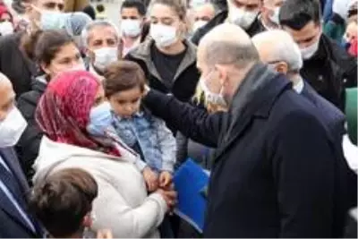 Süleyman Soylu, İzmir'de konteyner kenti ziyaret etti Süleyman Soylu, İzmir'de konteyner kenti ziyaret etti