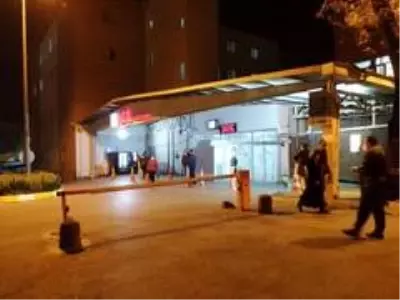 Son dakika haber: Yemekten zehirlenen 200 işçi hastaneye kaldırıldı Son dakika haber: Yemekten zehirlenen 200 işçi hastaneye kaldırıldı