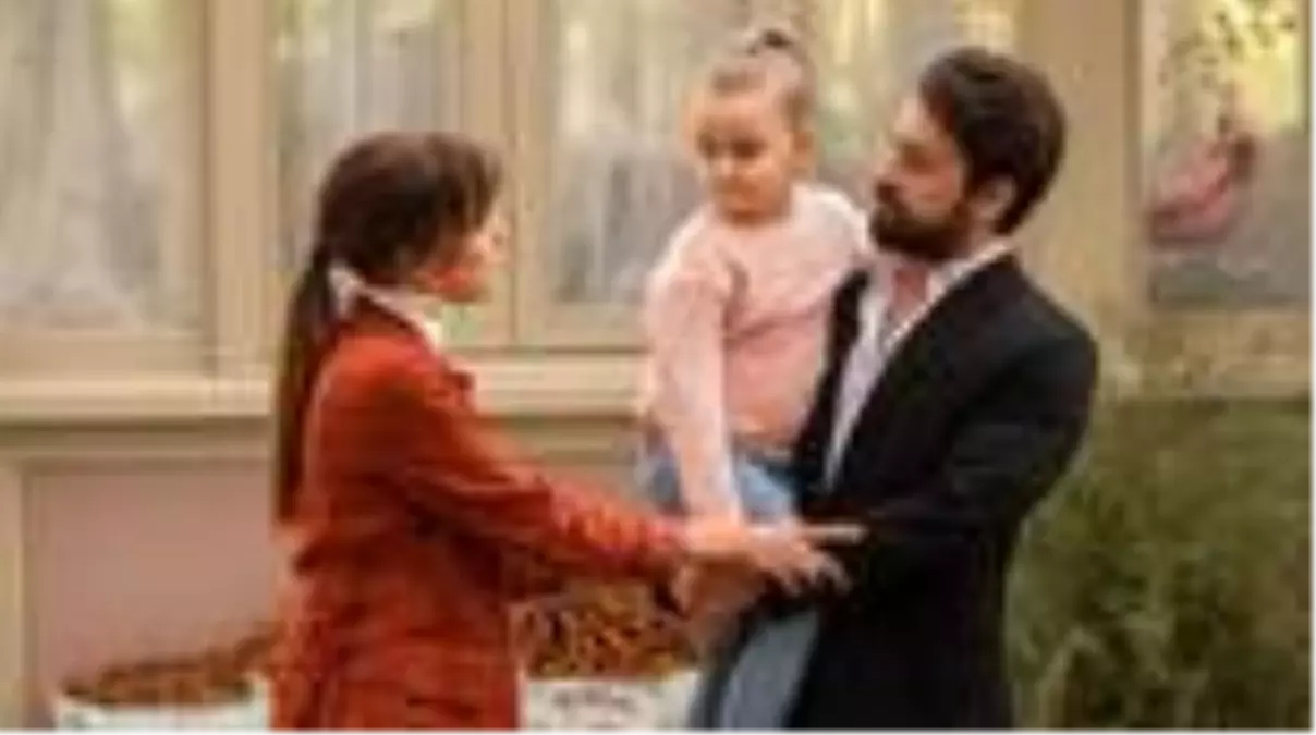 Zümrüdüanka yeni bölüm izle! Zümrüdüanka oyuncuları! Zümrüdüanka son bölüm özeti!