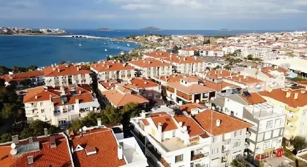 ayvalik ta koronavirus ile ev fiyatlari ve kiralar tavan yapti