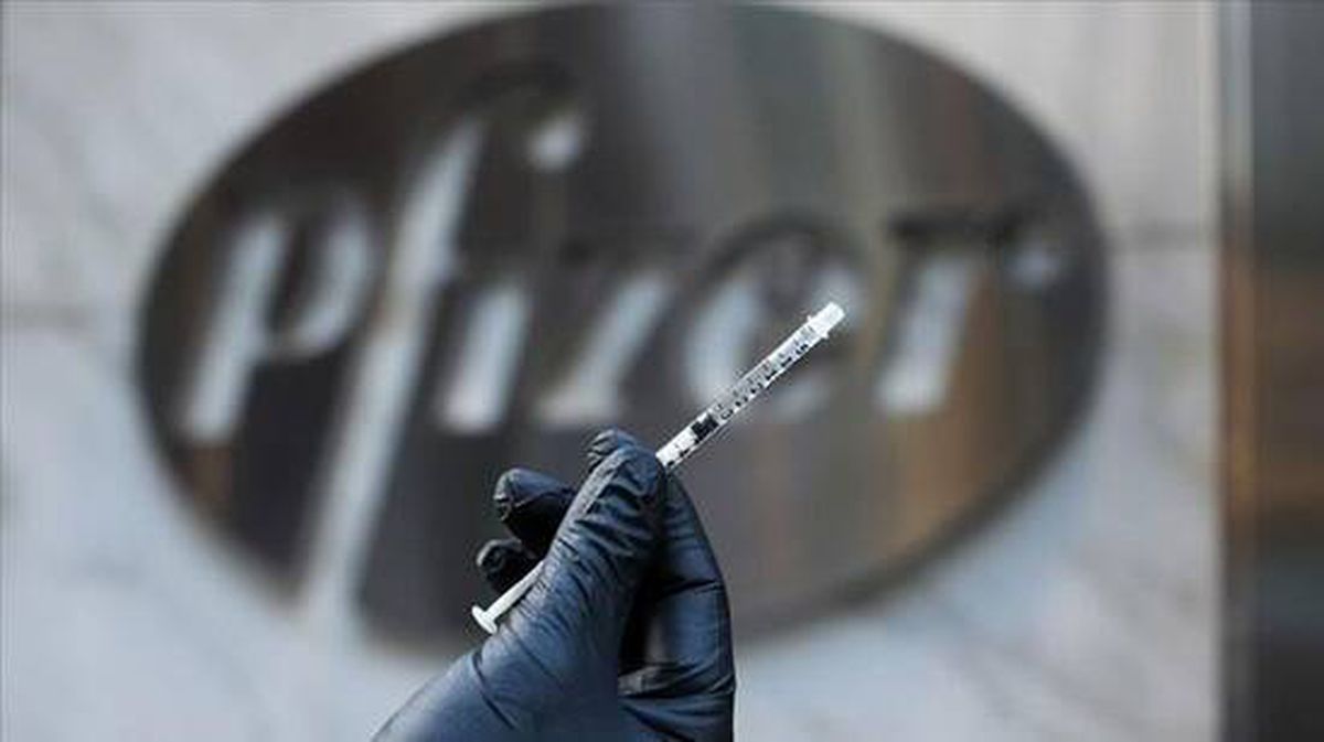 Pfizer ve BioNTech'in koronavirüs aşı verileri hacklendi