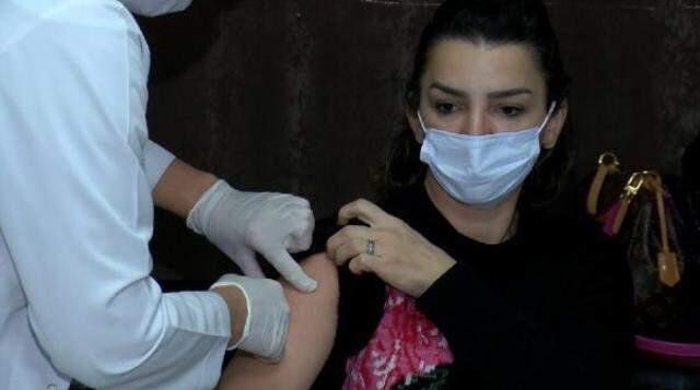 Çin aşısında gönüllü vatandaşlara ikinci doz aşılama yapıldı! Herhangi bir yan etkiye rastlanmadı