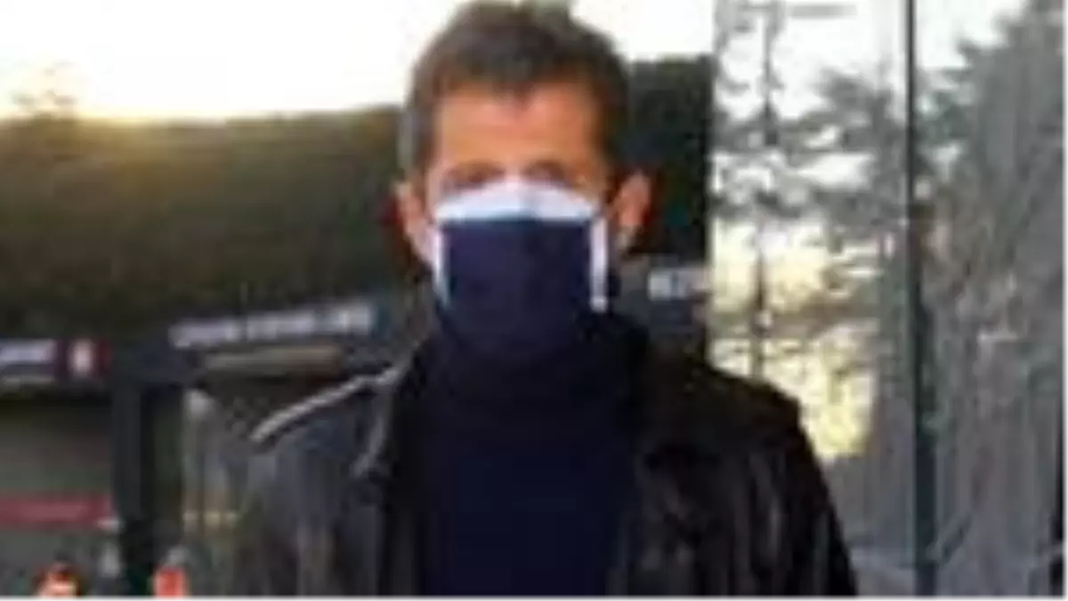 Emre Belözoğlu alışverişte!