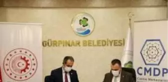 Gürpınar Belediyesi: Gürpınar'da 1071 kişiye istihdam sağlayacak proje hayata geçiriliyor Gürpınar Belediyesi: Gürpınar'da 1071 kişiye istihdam sağlayacak proje hayata geçiriliyor