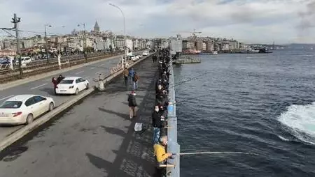 (Havadan fotoğraflarla) Galata Köprüsü'nde olta balıkçılarına (Havadan fotoğraflarla) Galata Köprüsü'nde olta balıkçılarına