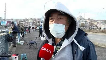 (Havadan fotoğraflarla) Galata Köprüsü'nde olta balıkçılarına '3 metre kuralı' denetimi (Havadan fotoğraflarla) Galata Köprüsü'nde olta balıkçılarına '3 metre kuralı' denetimi