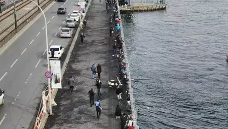 (Havadan fotoğraflarla) Galata Köprüsü'nde olta balıkçılarına '3 metre kuralı' denetimi (Havadan fotoğraflarla) Galata Köprüsü'nde olta balıkçılarına '3 metre kuralı' denetimi