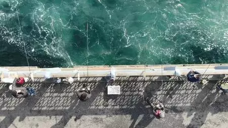 (Havadan fotoğraflarla) Galata Köprüsü'nde olta balıkçılarına '3 metre kuralı' denetimi (Havadan fotoğraflarla) Galata Köprüsü'nde olta balıkçılarına '3 metre kuralı' denetimi
