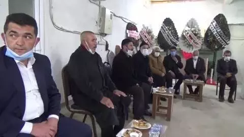 İYİ Parti heyetinden Muş İl Başkanı Aşık'ın ailesine taziye ziyareti