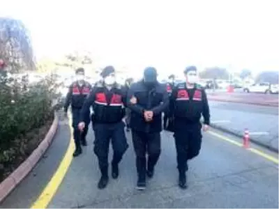 Milyonluk kasa hırsızları JASAT'a yakalandı Milyonluk kasa hırsızları JASAT'a yakalandı
