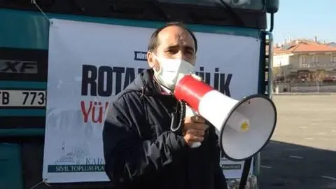 Karaman'dan Suriye'ye İHH yardım tırları gönderildi