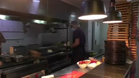 Kolombiya'daki restoran hamburgeri gerçek altınla yapıyor Kolombiya'daki restoran hamburgeri gerçek altınla yapıyor