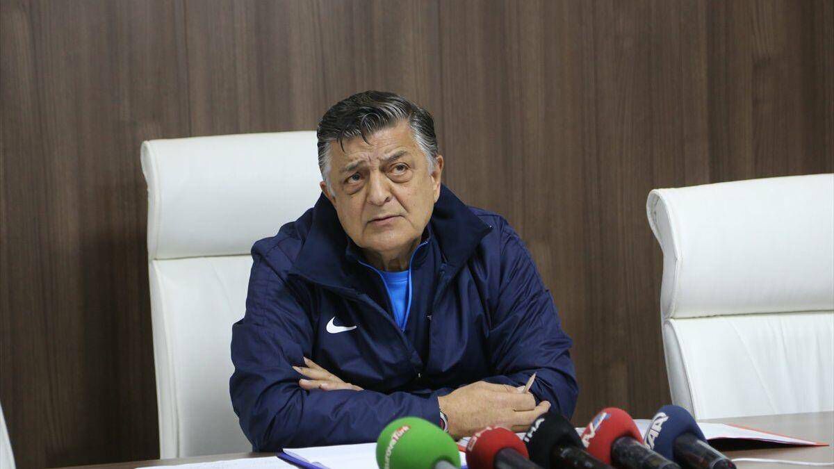 Korona tedavisi gören Yılmaz Vural, çektiği video ile herkese teşekkür etti