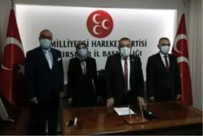MHP İl Başkanı Kılıç: 'Hainlerle Türkeş bir arada anılamaz, ananında dilini keser atarız' MHP İl Başkanı Kılıç: 'Hainlerle Türkeş bir arada anılamaz, ananında dilini keser atarız'