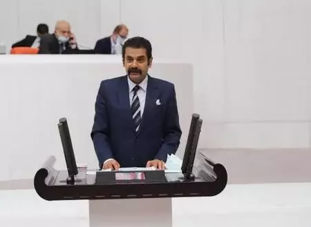 MHP'li Kalyoncu: İzmir'in suyunun yüzde 40'ı, musluğa gelmeden yok oluyor