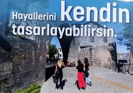 Son dakika haberi | PKK'lıların teslim olmaları için dağlara 10 bin kartpostal atılmasına evlat nöbetindeki ailelerden destek Son dakika haberi | PKK'lıların teslim olmaları için dağlara 10 bin kartpostal atılmasına evlat nöbetindeki ailelerden destek