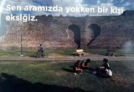 Son dakika haberi | PKK'lıların teslim olmaları için dağlara 10 bin kartpostal atılmasına evlat nöbetindeki ailelerden destek Son dakika haberi | PKK'lıların teslim olmaları için dağlara 10 bin kartpostal atılmasına evlat nöbetindeki ailelerden destek