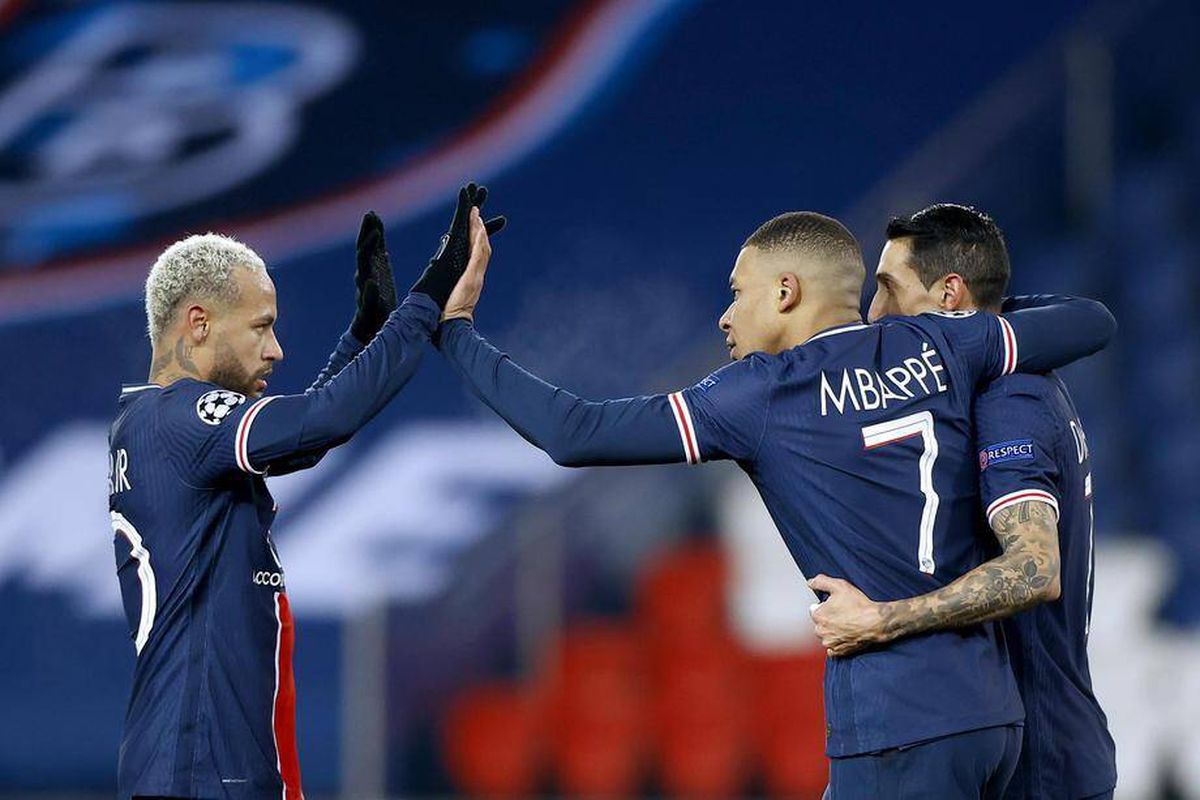 PSG, Neymar ve Mbappe ile sözleşme görüşmelerine başladı