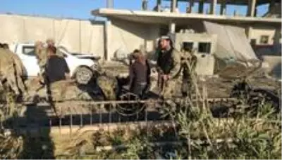 Resulayn'da bomba yüklü araç patladı: En az 2 ölü Resulayn'da bomba yüklü araç patladı: En az 2 ölü