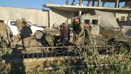 Resulayn'da PKK/YPG'den bomba yüklü araçla saldırı; ölü ve yaralılar var Resulayn'da PKK/YPG'den bomba yüklü araçla saldırı; ölü ve yaralılar var