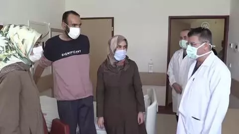 ŞANLIURFA - Babalık yaptığı kız kardeşinin karaciğer dokusuyla hayata bağlandı ŞANLIURFA - Babalık yaptığı kız kardeşinin karaciğer dokusuyla hayata bağlandı