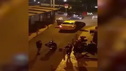 Tartıştığı eski sevgilisi bıçaklayıp kaçtı... Genç kızın yardım çığlıkları sokakta yankılandı