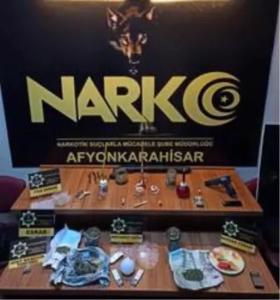 Uyuşturucu madde satışı yapılan gazinoya baskın Uyuşturucu madde satışı yapılan gazinoya baskın