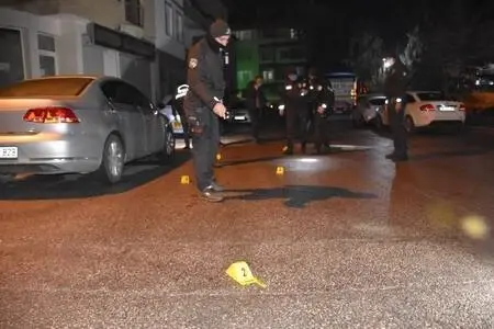Son dakika haberleri... 2 gün önce kavga ettiği kişinin önünü kesip, tabancayla vurdu
