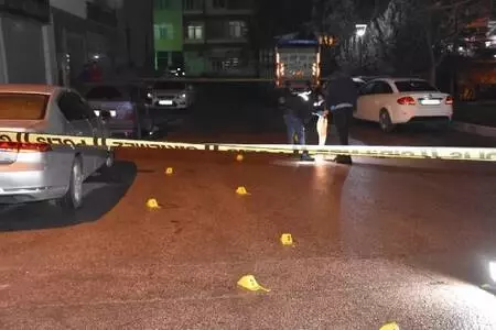 Son dakika haberleri... 2 gün önce kavga ettiği kişinin önünü kesip, tabancayla vurdu