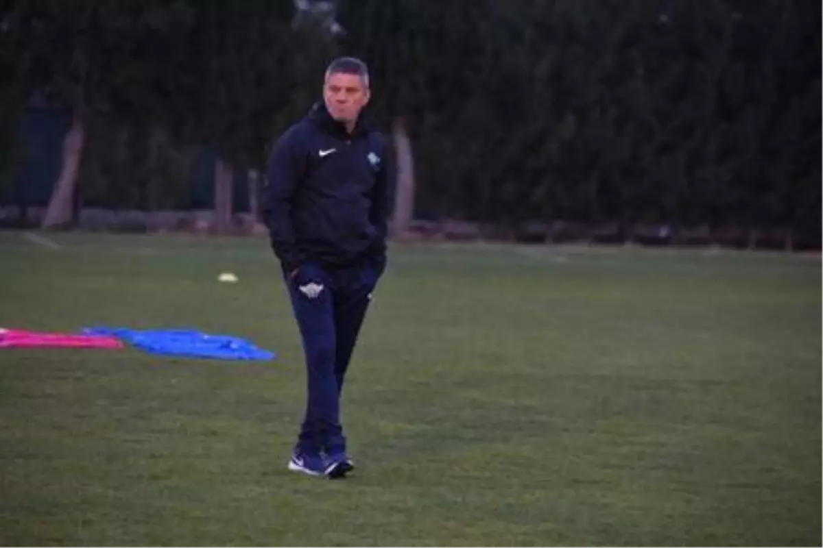 Akhisarspor çözüm bulacak