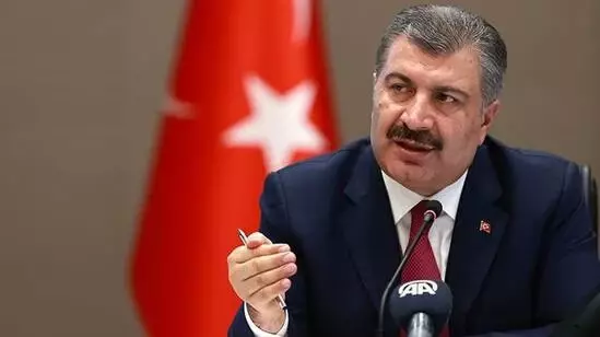 Bakan Koca'dan 'AK Partililer aşı olmaya başladı' iddiasıyla ilgili açıklama: Çin'de eczanede satılıyor, isteyen alır yaptırır Bakan Koca'dan 'AK Partililer aşı olmaya başladı' iddiasıyla ilgili açıklama: Çin'de eczanede satılıyor, isteyen alır yaptırır