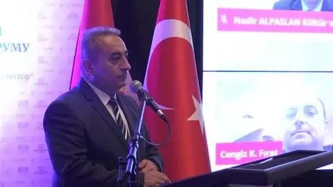 Bozkırın Bilge Kalemi Aytmatov tüm yönleriyle Uluslararası 4. Issık Göl Forumu'nda ele alındı
