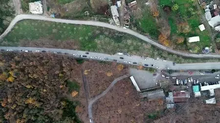 Bursa'da, kısıtlama öncesi yine su kuyruğu Bursa'da, kısıtlama öncesi yine su kuyruğu