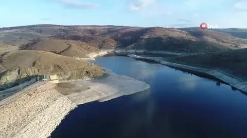 Çatören Baraj suyunun üçte bir azalması çiftçileri tedirgin ediyor Çatören Baraj suyunun üçte bir azalması çiftçileri tedirgin ediyor