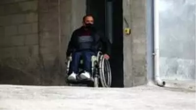 Son dakika genel: Çocuklarının yardımıyla dışarı çıkabilen engelliye asansör yapıldı Son dakika genel: Çocuklarının yardımıyla dışarı çıkabilen engelliye asansör yapıldı